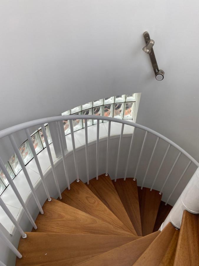 Central Leeds Townhouse With Private Roof Garden Sleeps 4 מראה חיצוני תמונה